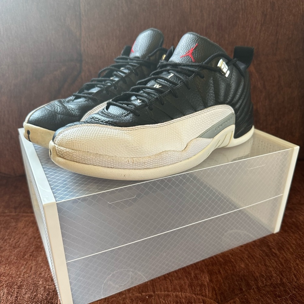 Air Jordan 12 low. Black and white. Size 13